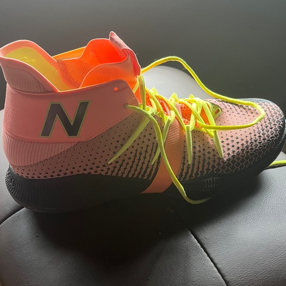 Like new Men’s New Balance Fuel Cell Echo, size 15 - Picture 3 of 5